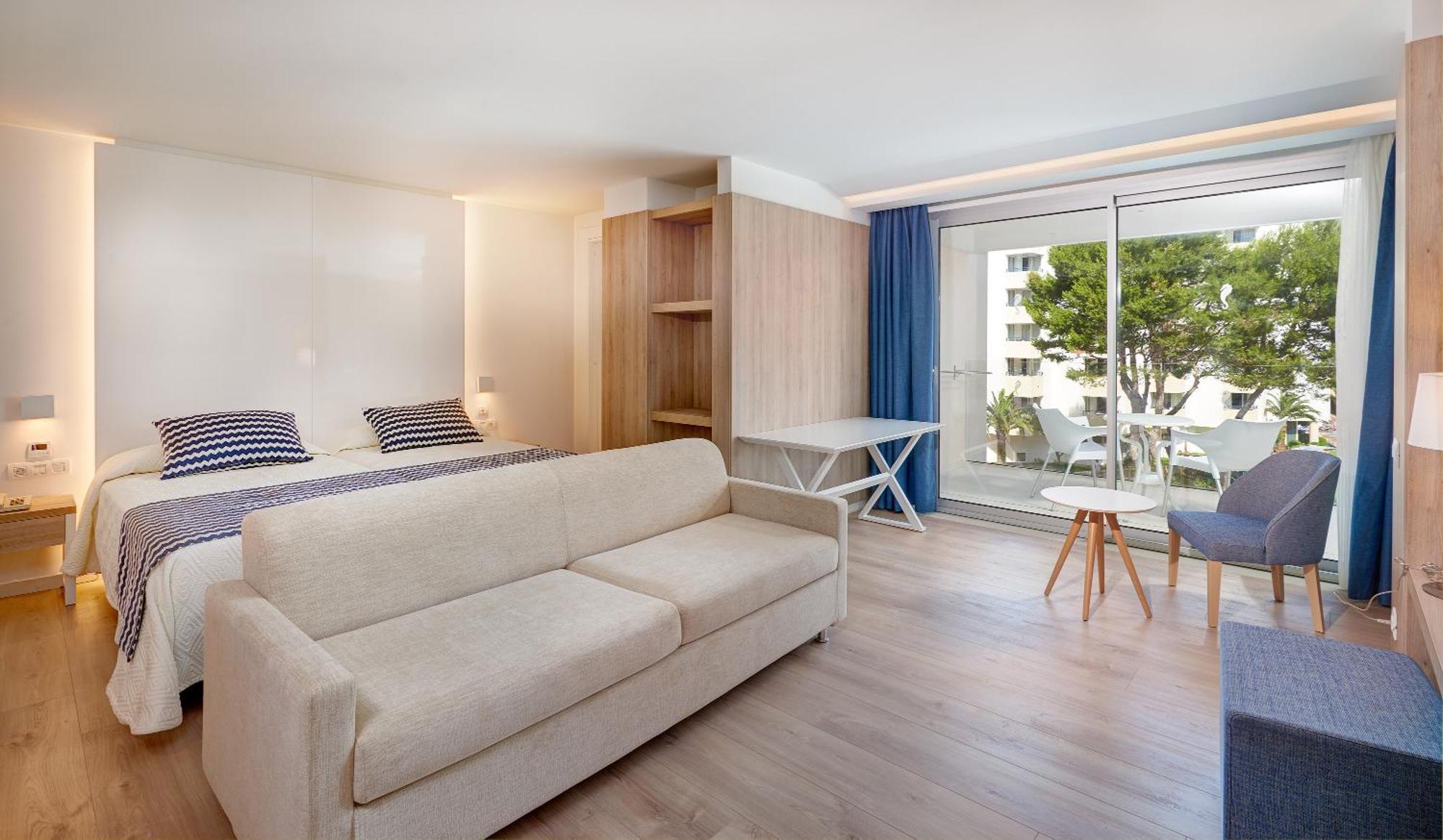 Hipotels Bahia Cala Millor - Adults Only Exterior foto